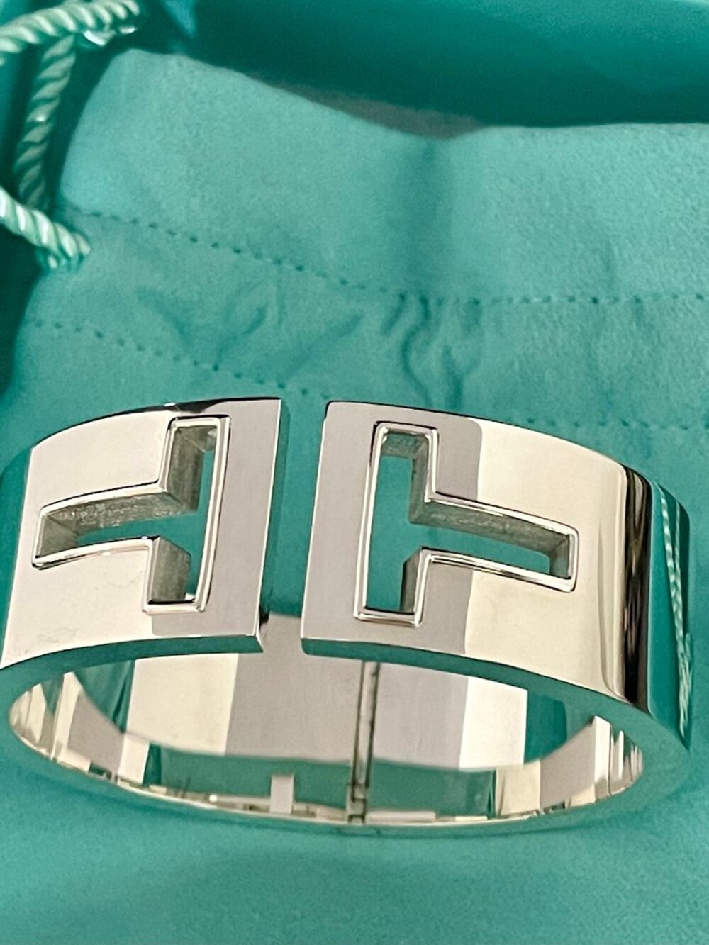 Tiffany & Co  T Cutout Cuff Bangle Bracelet in Sterling Silver